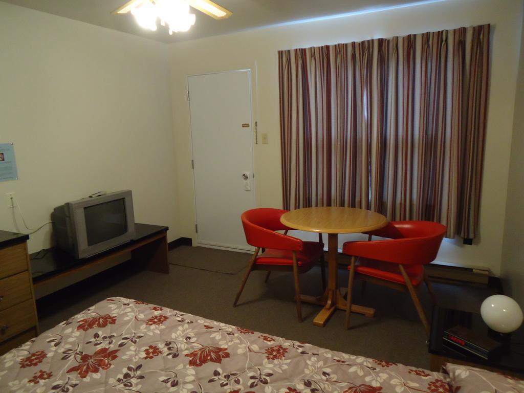 Cap-des-Rosiers Hotel-Motel Le Pharillon מראה חיצוני תמונה